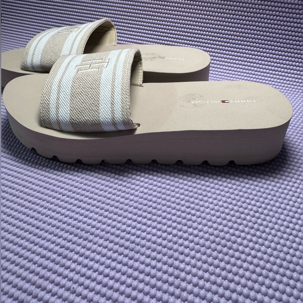 Tommy Hilfiger Striped Beige Slide Sandals